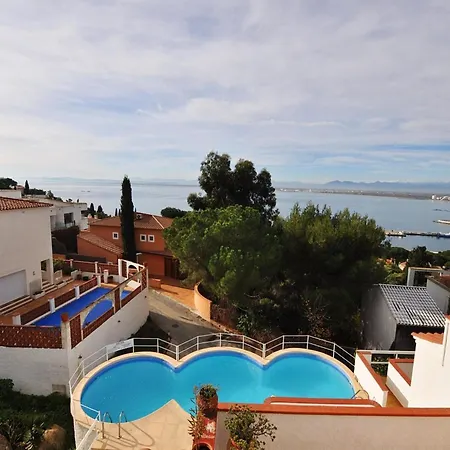 In Costa Brava With Sea View * Roses
